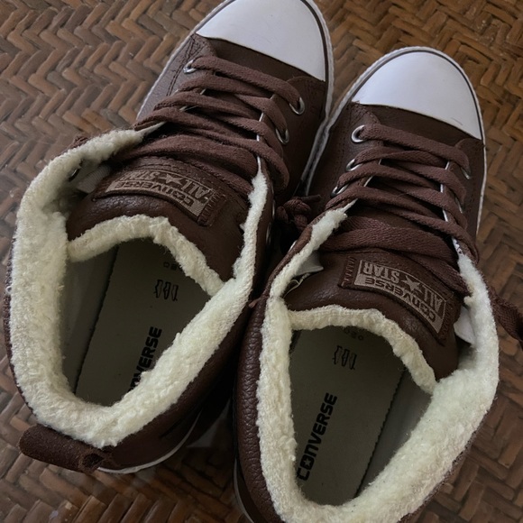 Converse All Stars - leather/wool *Like New!* - Picture 5 of 7